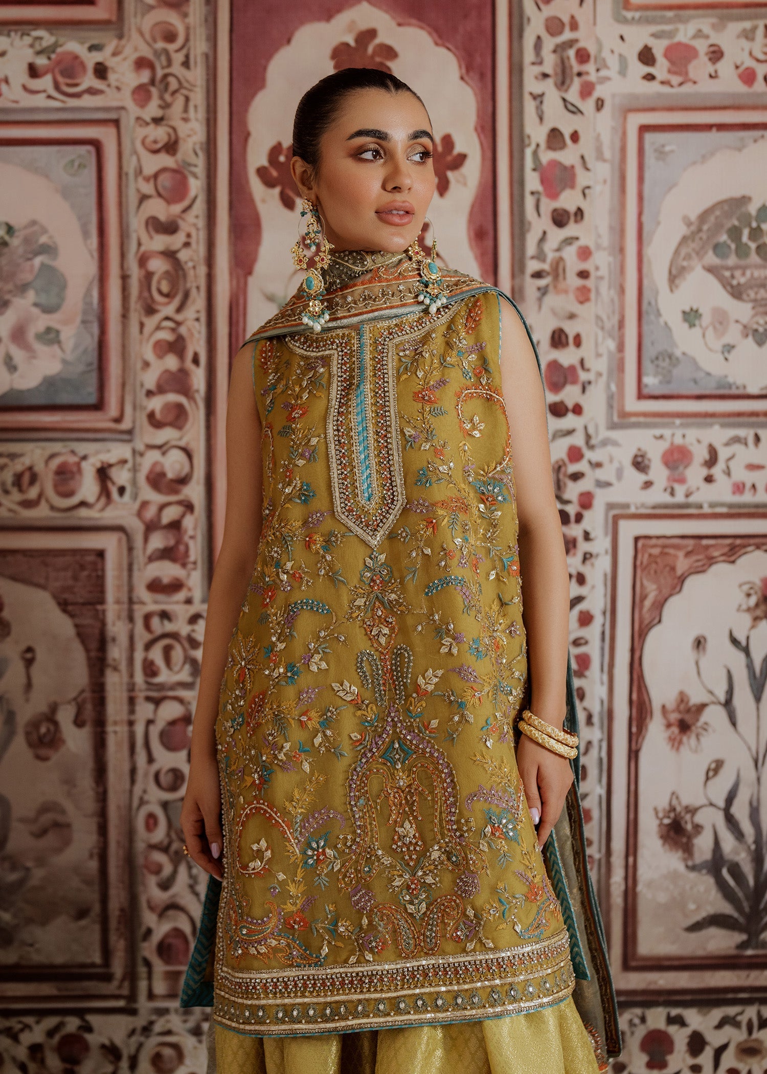 Mahgul | Portraits of Anaya | Saffron Shores