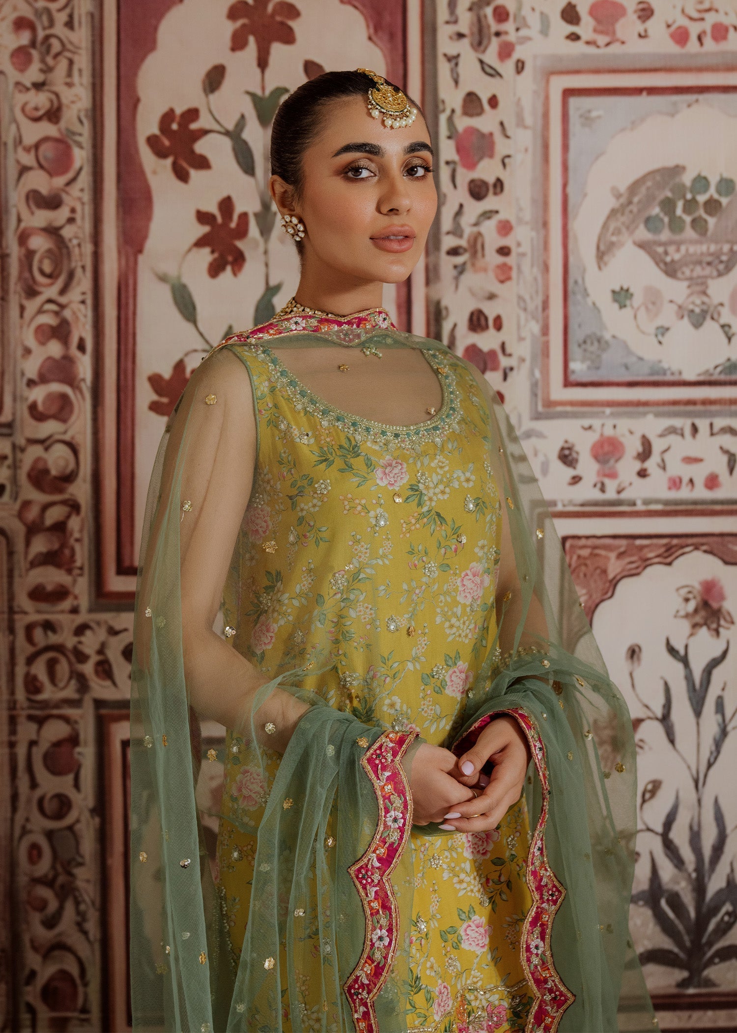 Mahgul | Portraits of Anaya | Marigold