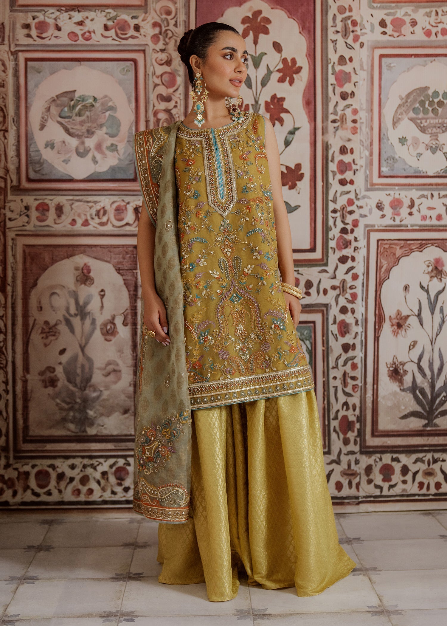 Mahgul | Portraits of Anaya | Saffron Shores