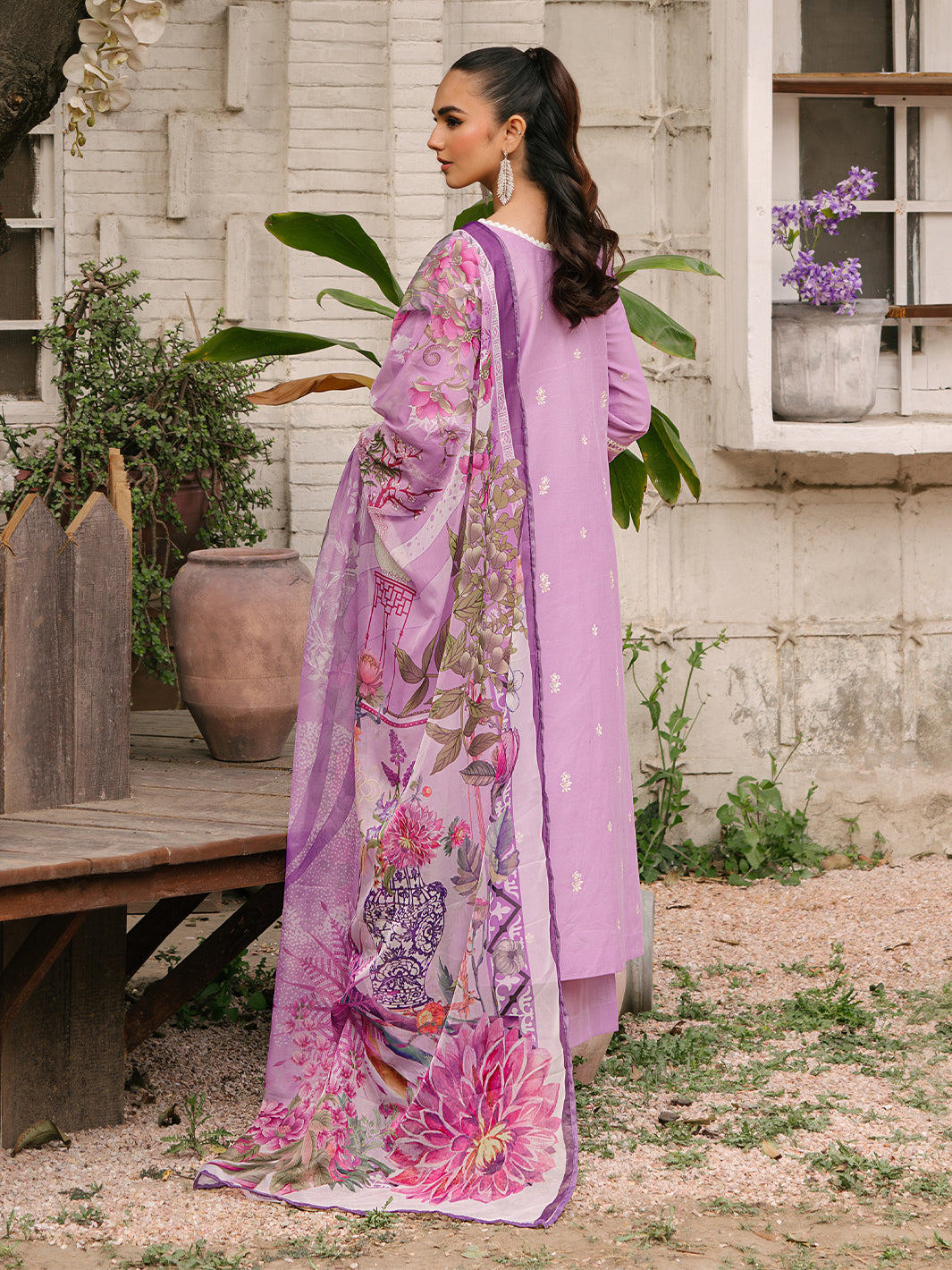Mahnur | Masakali Luxury Lawn 24 | MK 05 - B