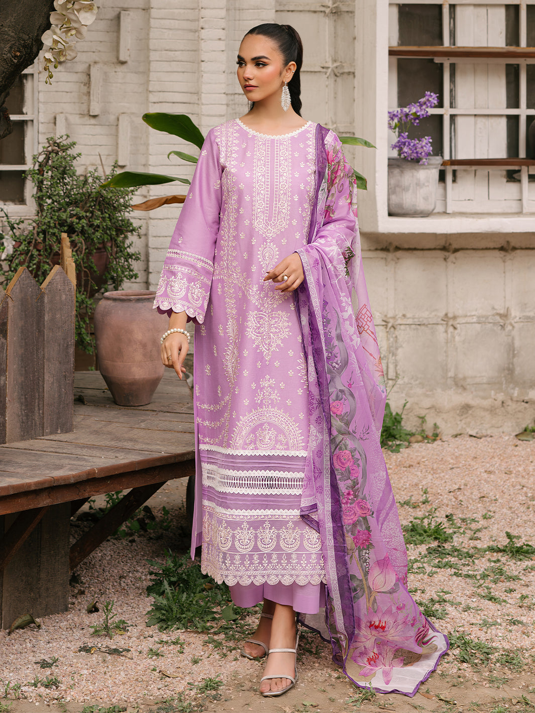 Mahnur | Masakali Luxury Lawn 24 | MK 05 - B