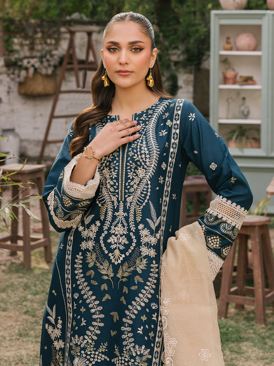Mahnur | Masakali Luxury Lawn 24 | MK 01 - A