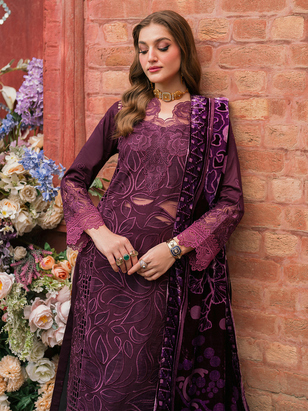 Mahnur | Nazakat Luxury Winter |  ZARAE