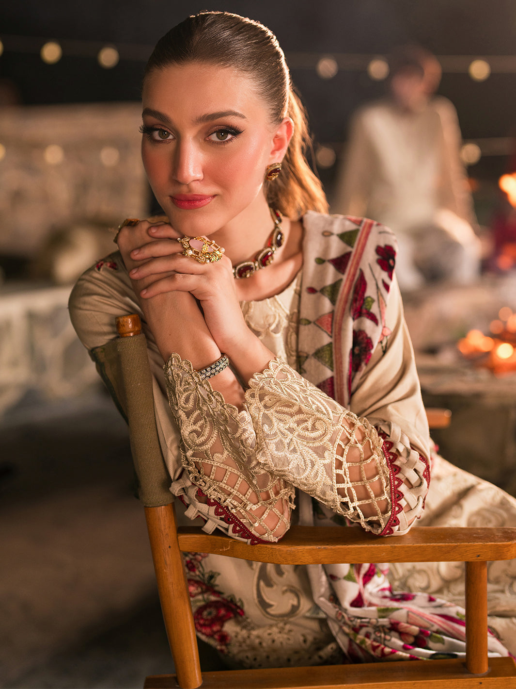 Mahnur | Nazakat Luxury Winter |  KIVA