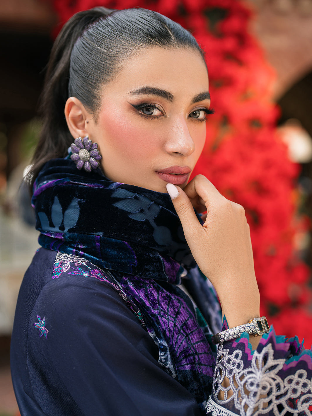 Mahnur | Nazakat Luxury Winter | MIRA