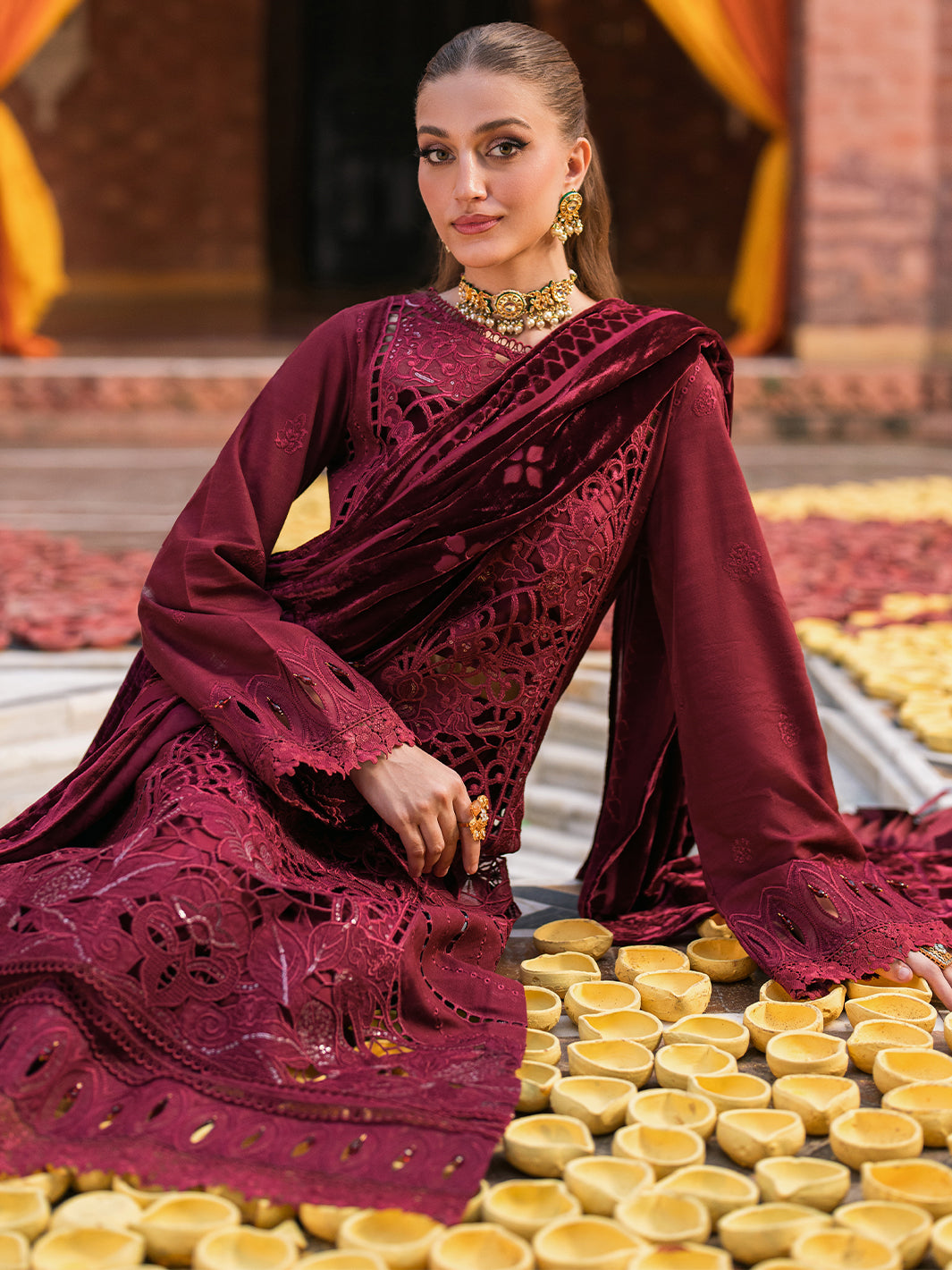 Mahnur | Nazakat Luxury Winter |  REINA