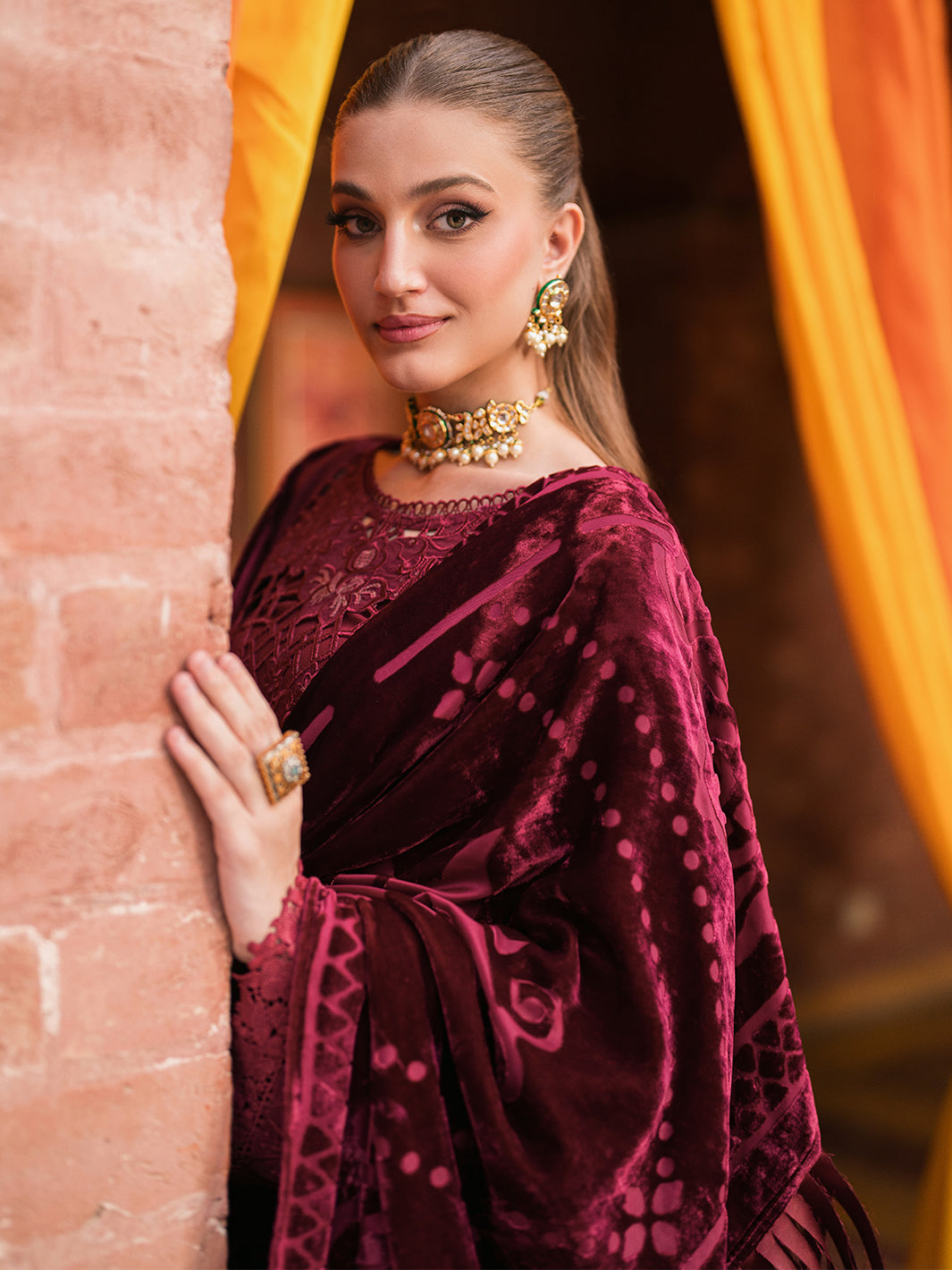 Mahnur | Nazakat Luxury Winter |  REINA