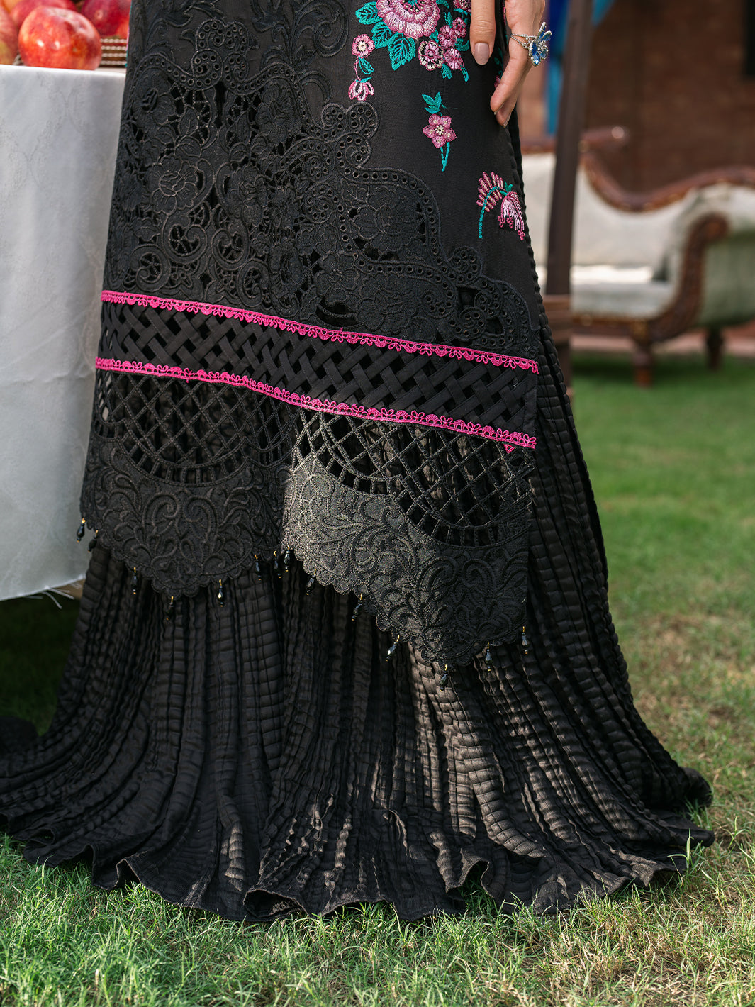 Mahnur | Nazakat Luxury Winter |  TALIA