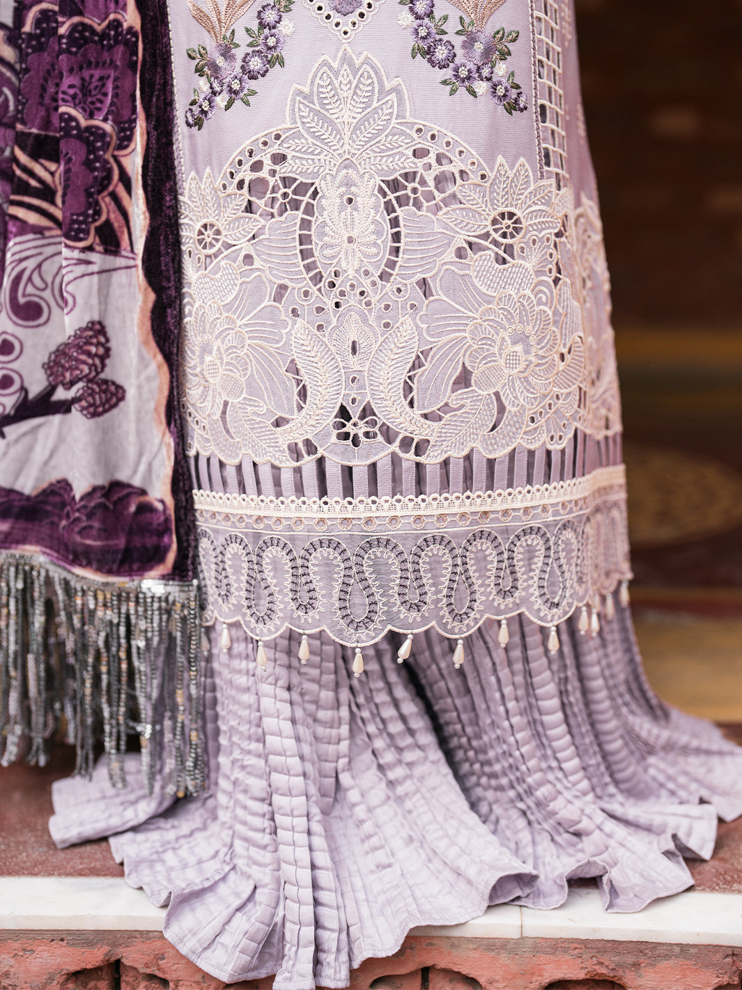 Mahnur | Nazakat Luxury Winter |  VANA