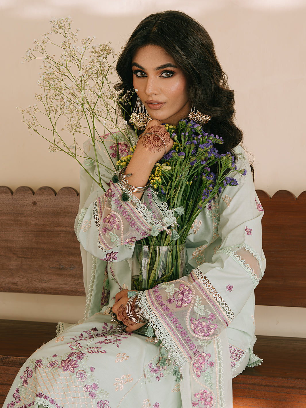 Mahnur | Shanaya Luxury Lawn 25 | Hooriya
