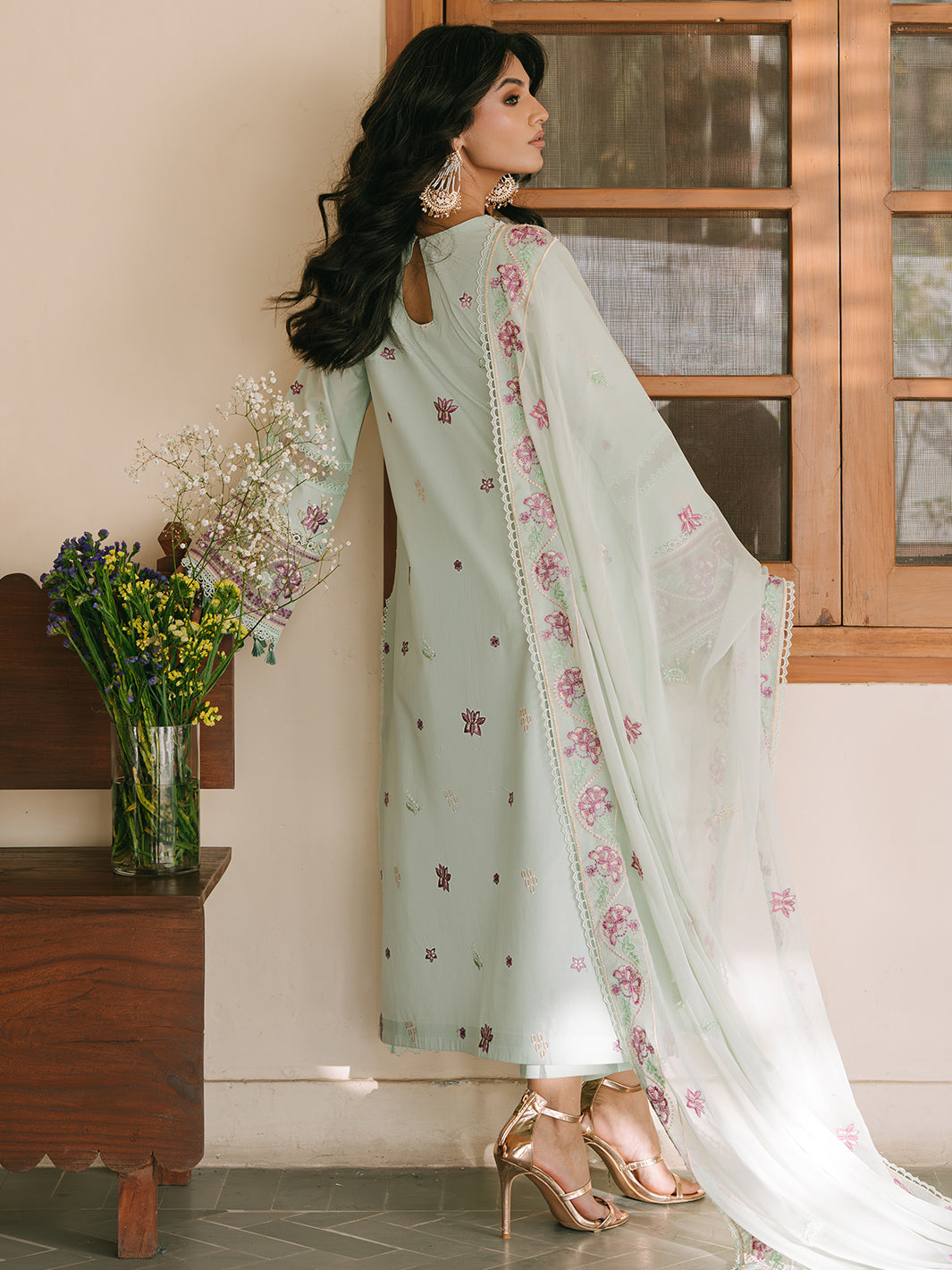 Mahnur | Shanaya Luxury Lawn 25 | Hooriya