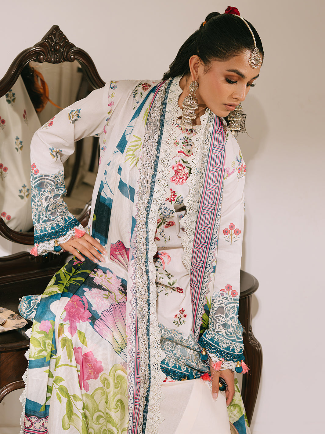 Mahnur | Shanaya Luxury Lawn 25 | Rangrez