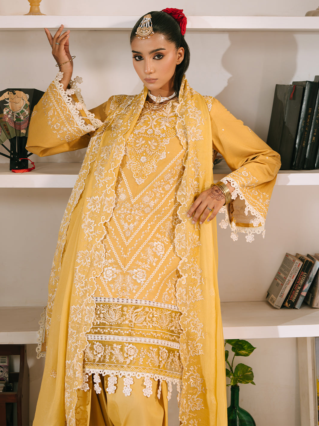 Mahnur | Shanaya Luxury Lawn 25 | Zunaira