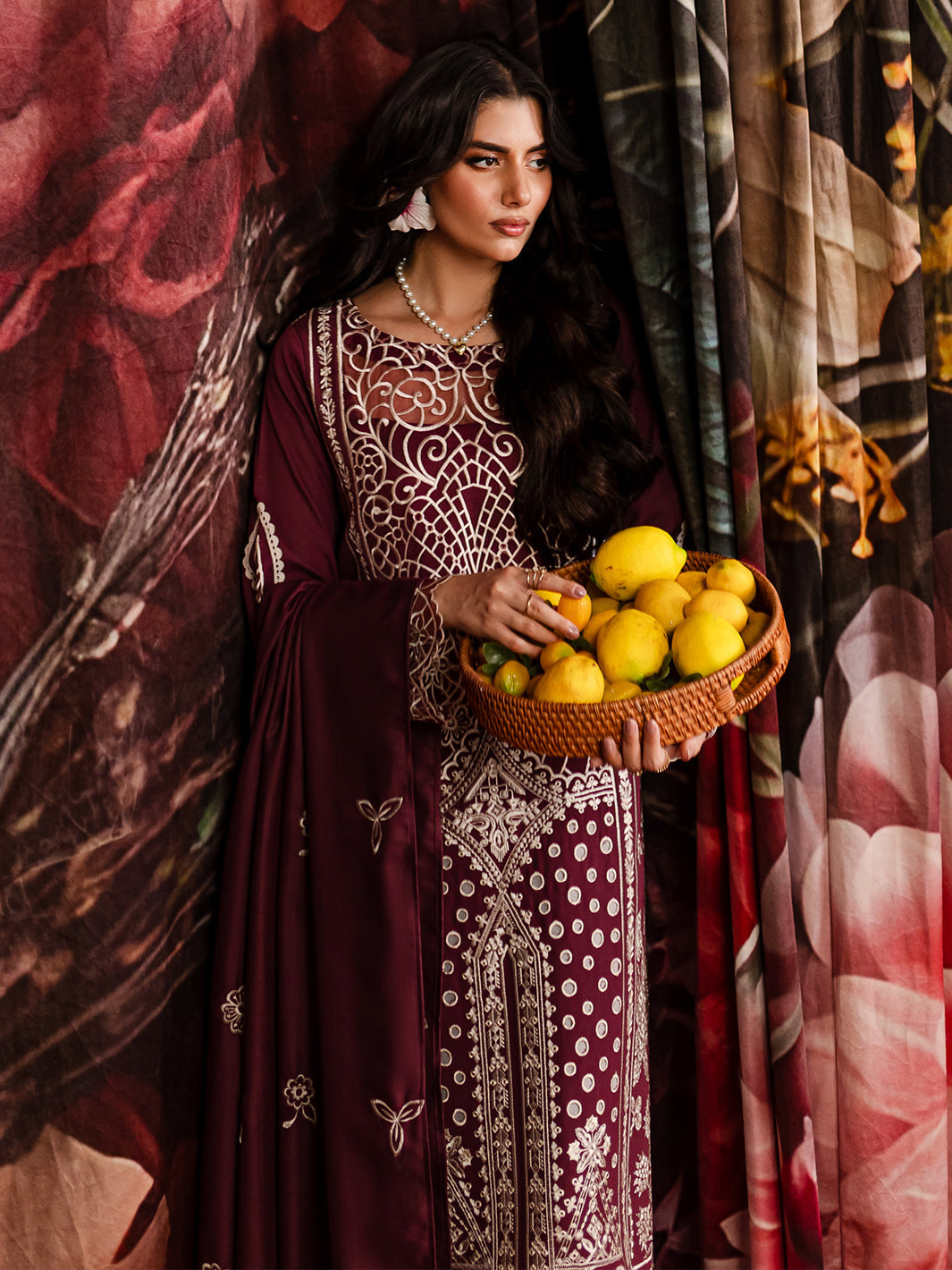 Mahnur | Veronica Luxury Karandi 24 | ROSE