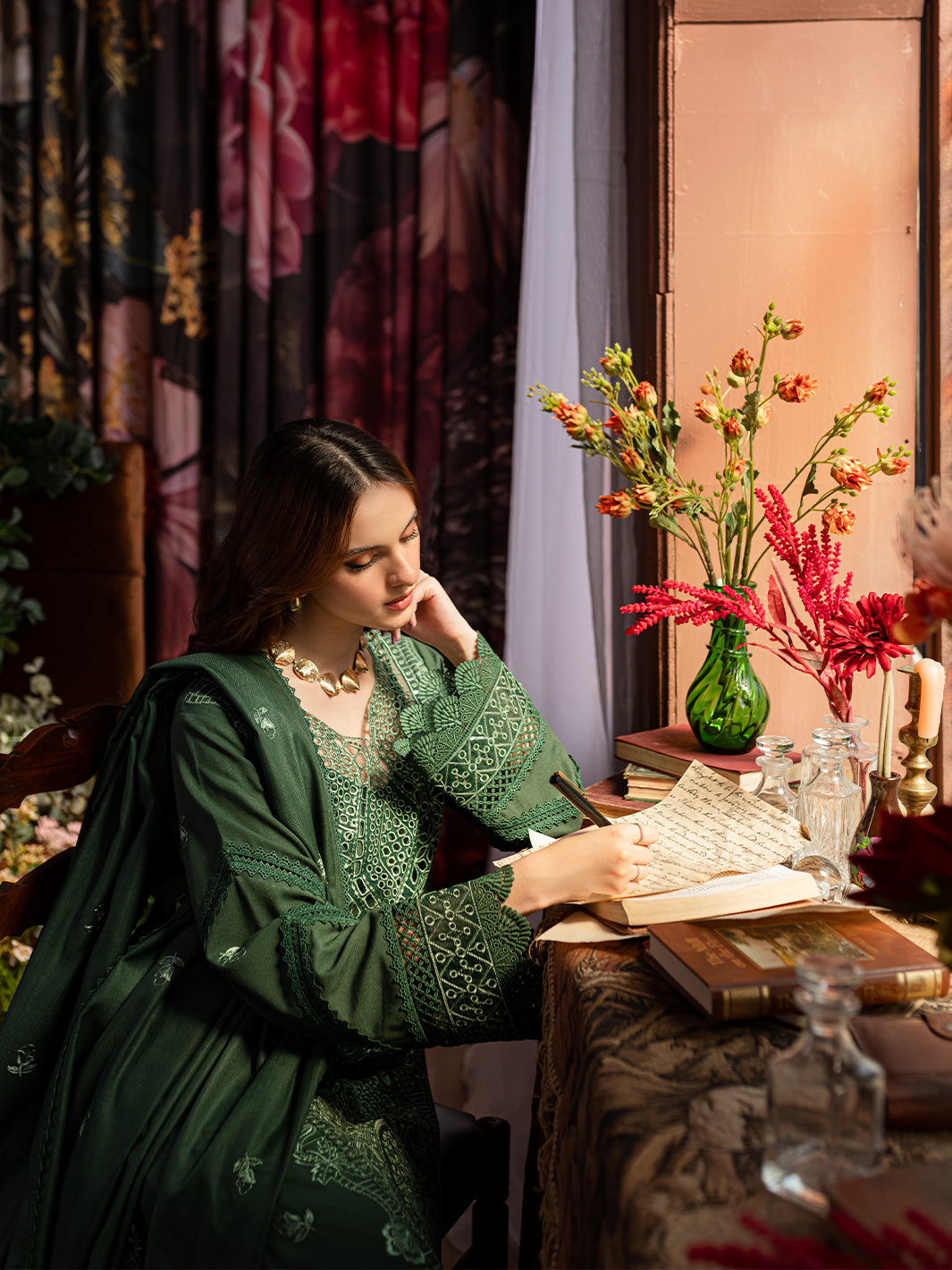 Mahnur | Veronica Luxury Karandi 24 | MATLIDA