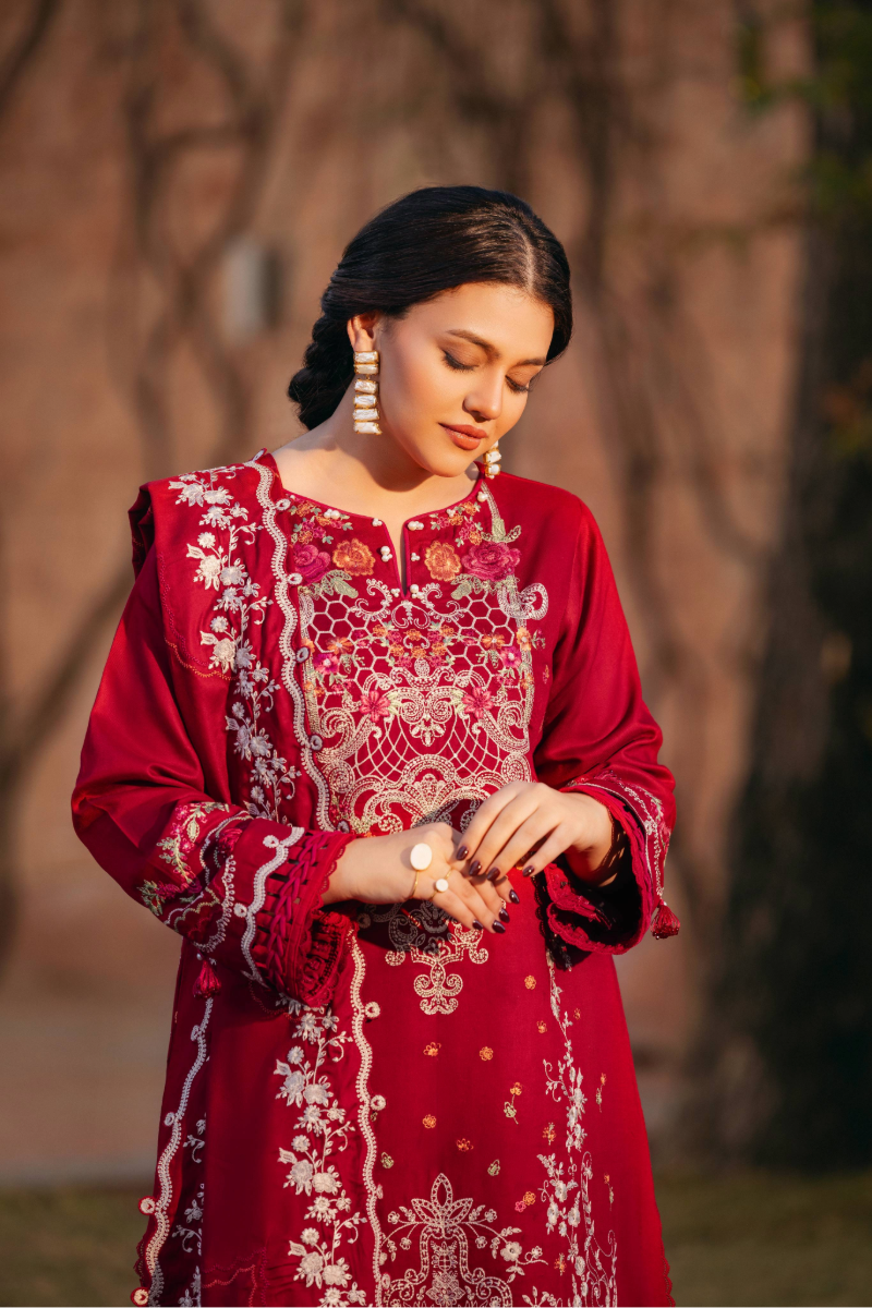 Manara | Luxury Winter 2025 | SURKHAB