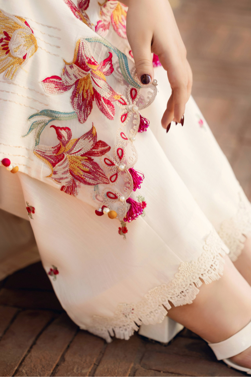 Manara | Luxury Winter 2025 | PHULKARI