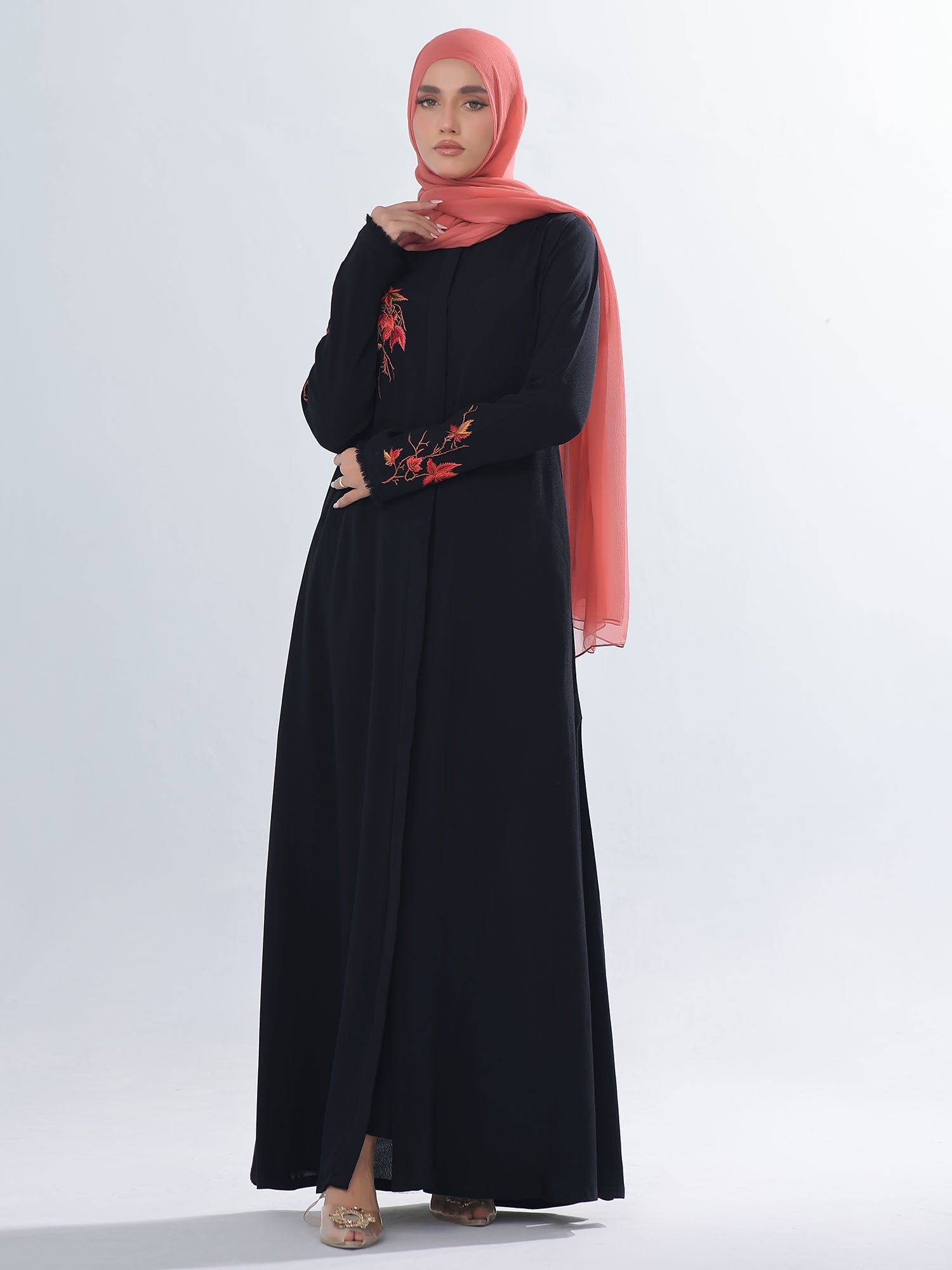 Maple Noir Abaya