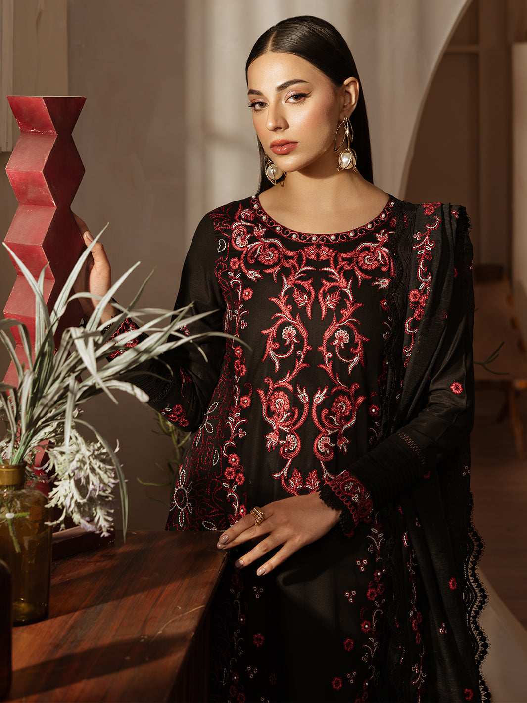 Mahnur | Florence Luxury Lawn 25 | MEHARMAH