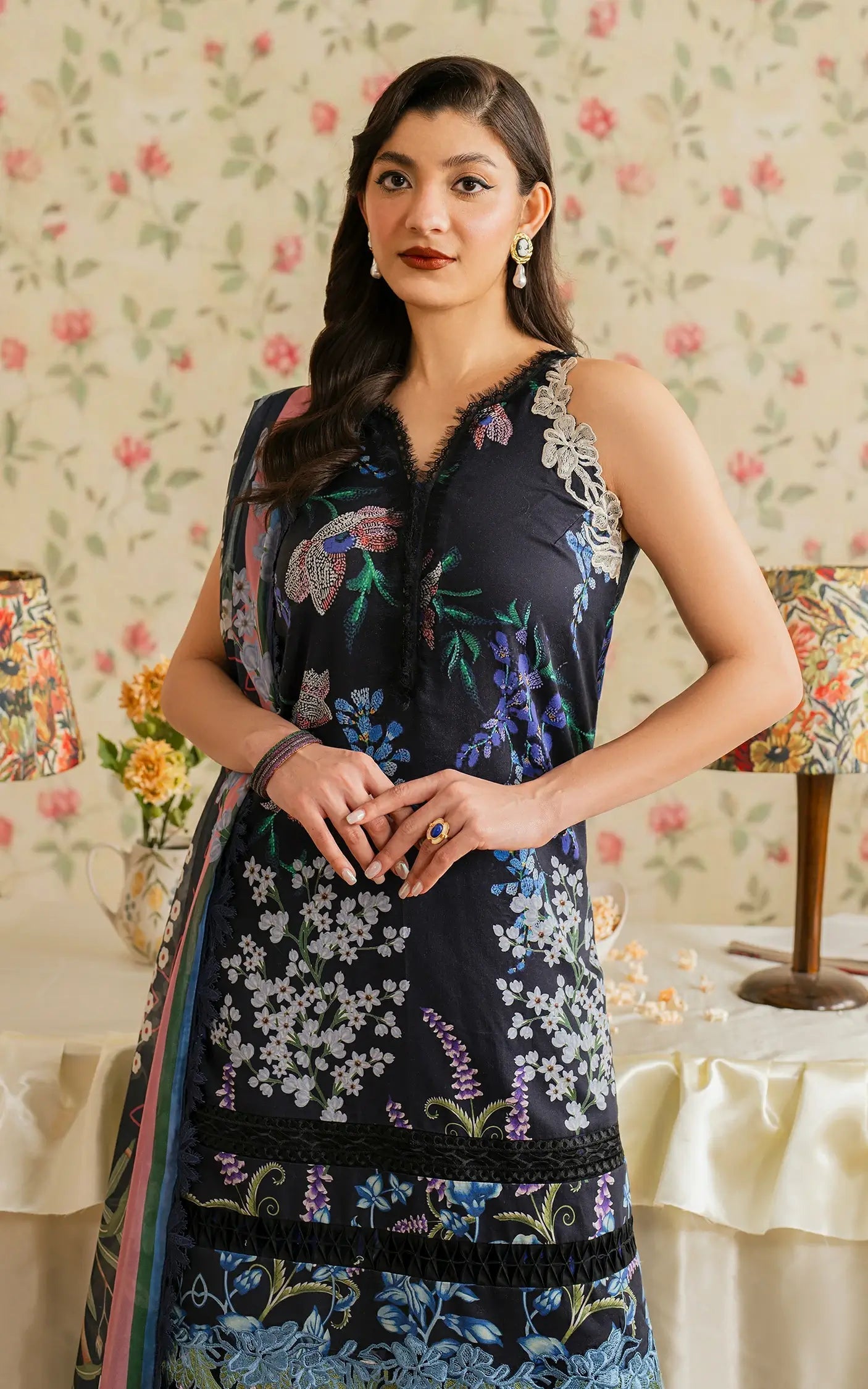 Asifa and Nabeel | Meraki Vintage 25 | Mehtab (MVL25-10)