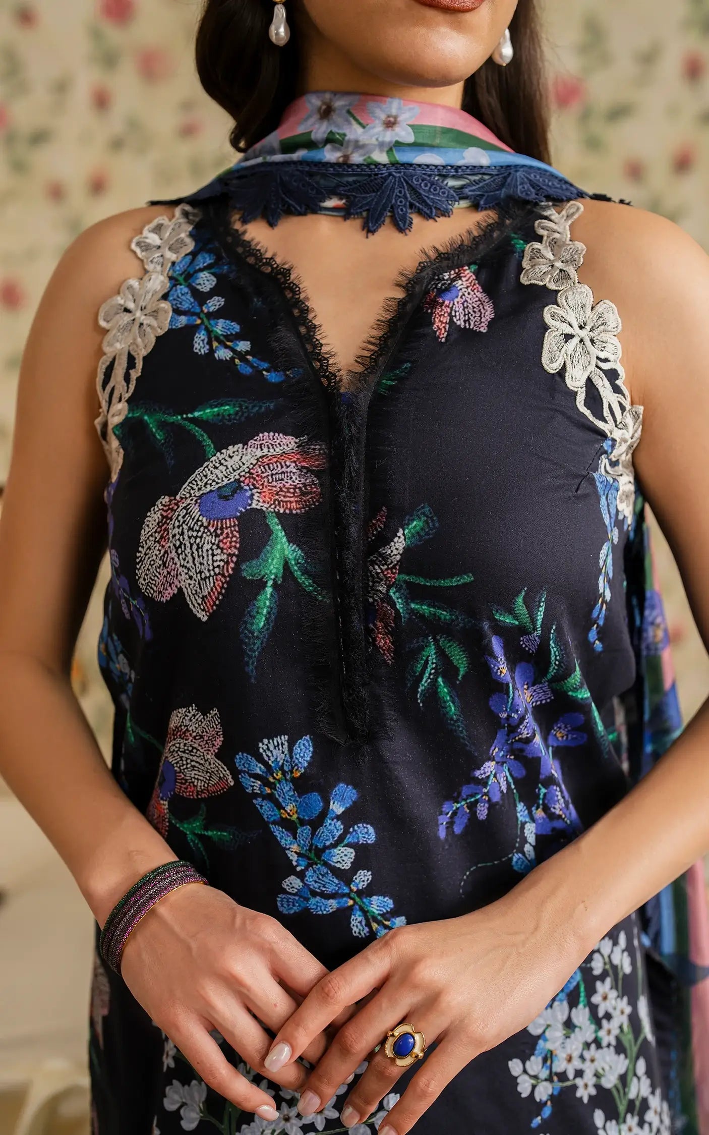 Asifa and Nabeel | Meraki Vintage 25 | Mehtab (MVL25-10)