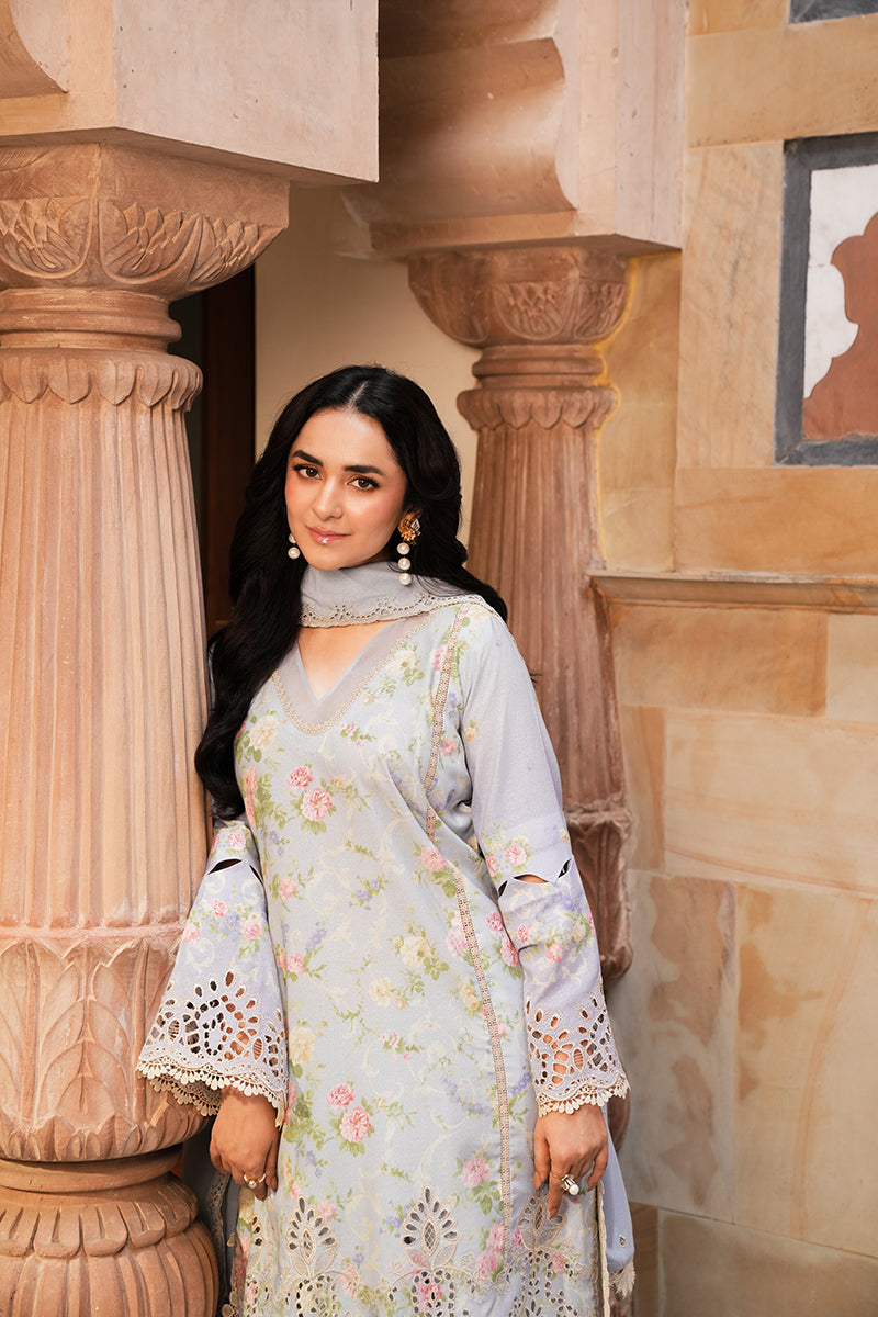 Manara | Vintage Karandi 24 | OPAL