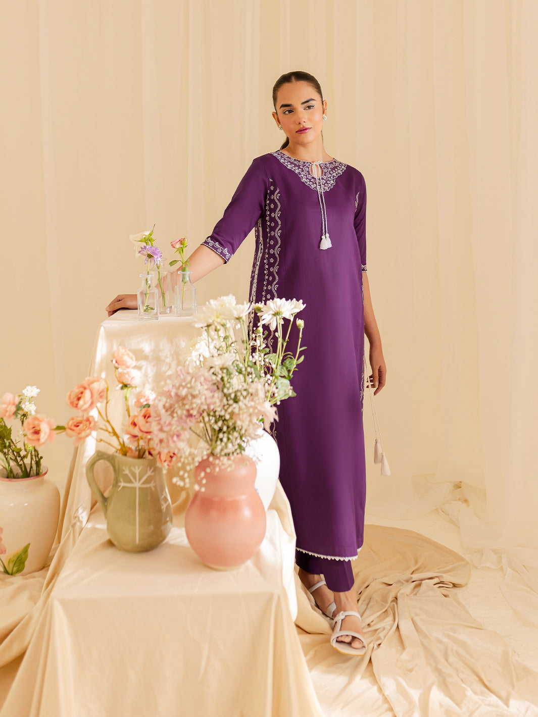 Mahnur | Petal Whispers Lawn Pret | Petalina