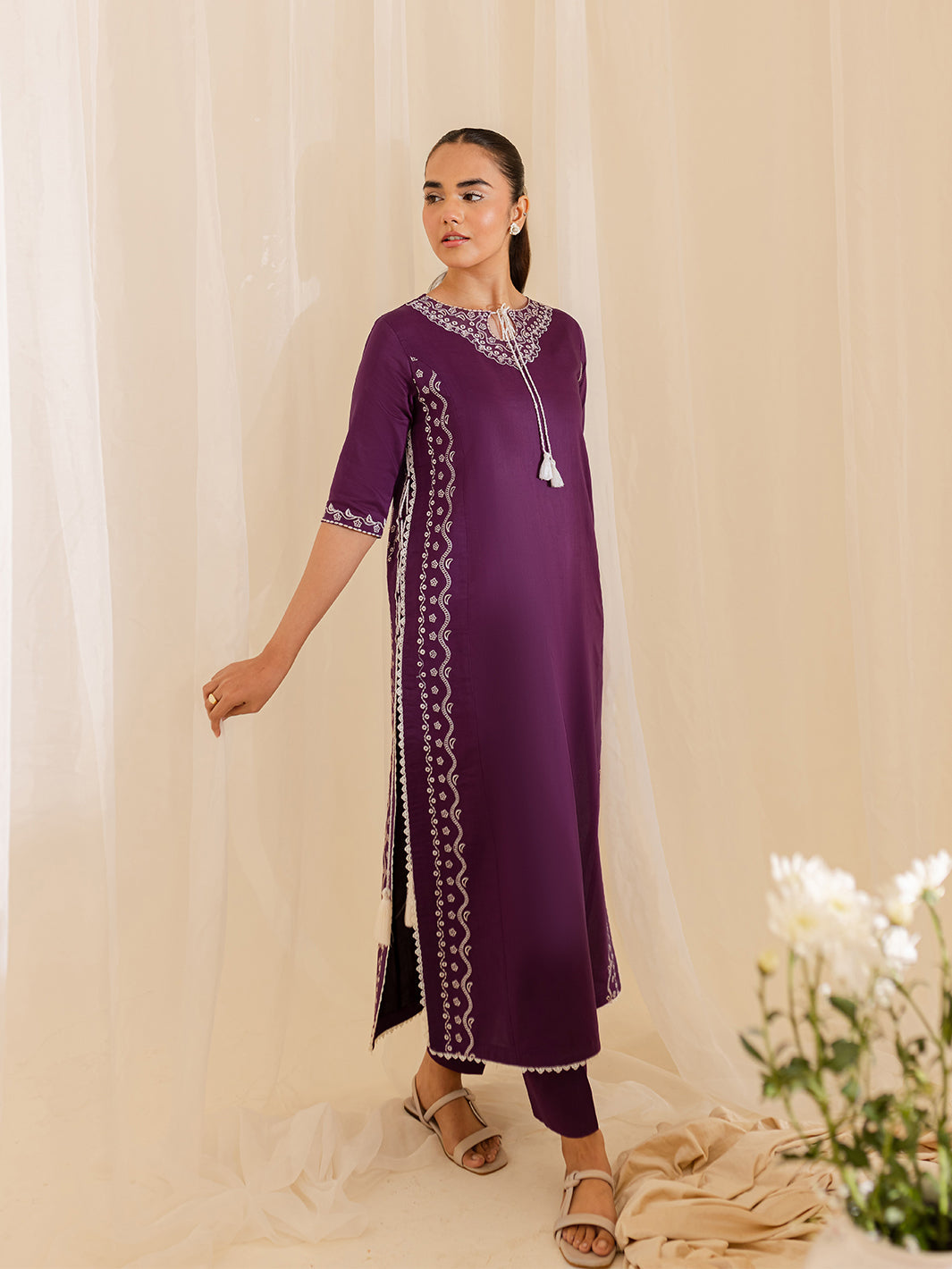 Mahnur | Petal Whispers Lawn Pret | Petalina