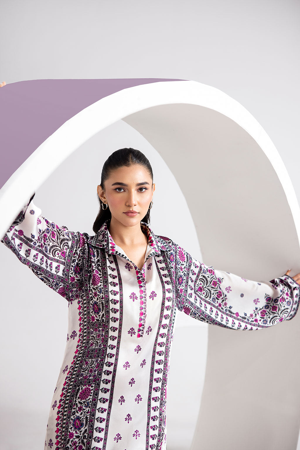 Afsanah | The Print Edit | GARDEN GLAM (extended shirt) AP-103