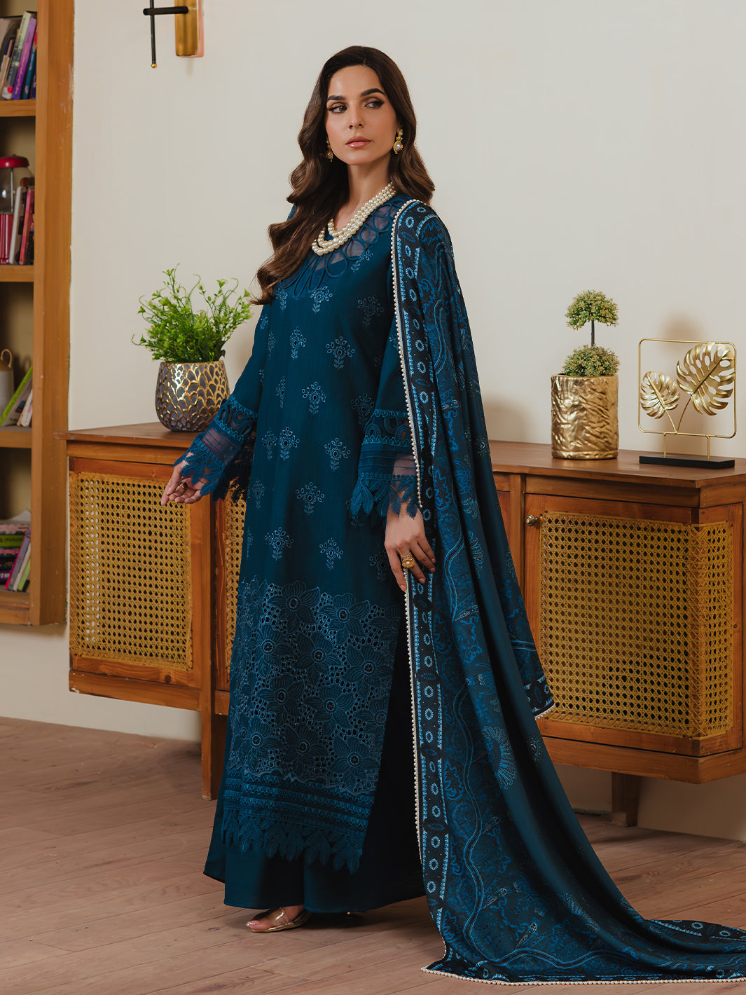 Mahnur | Stella Khaddar | SK-04A