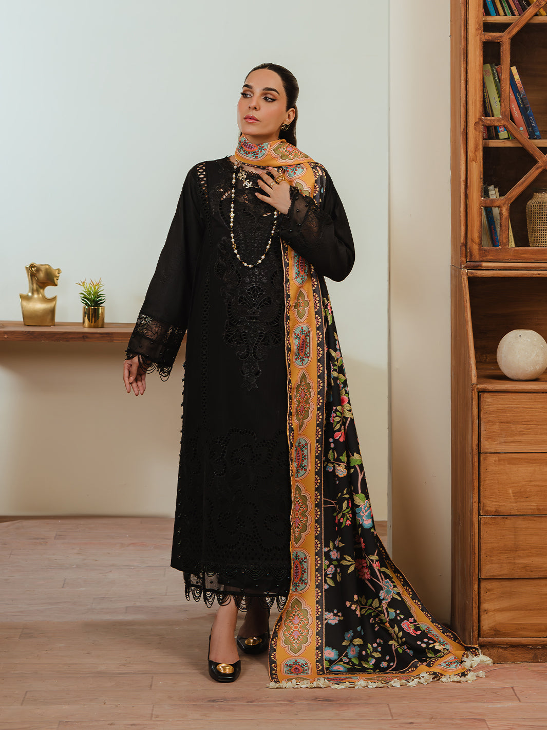 Mahnur | Stella Khaddar | SK-05B