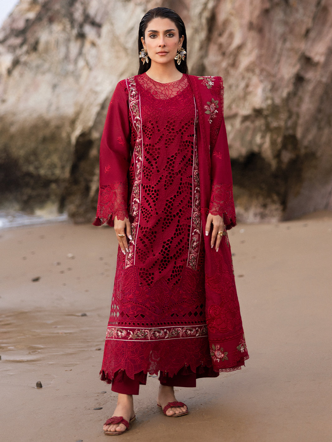 Mahnur | Sirena Luxury Lawn 25 | Scarlett