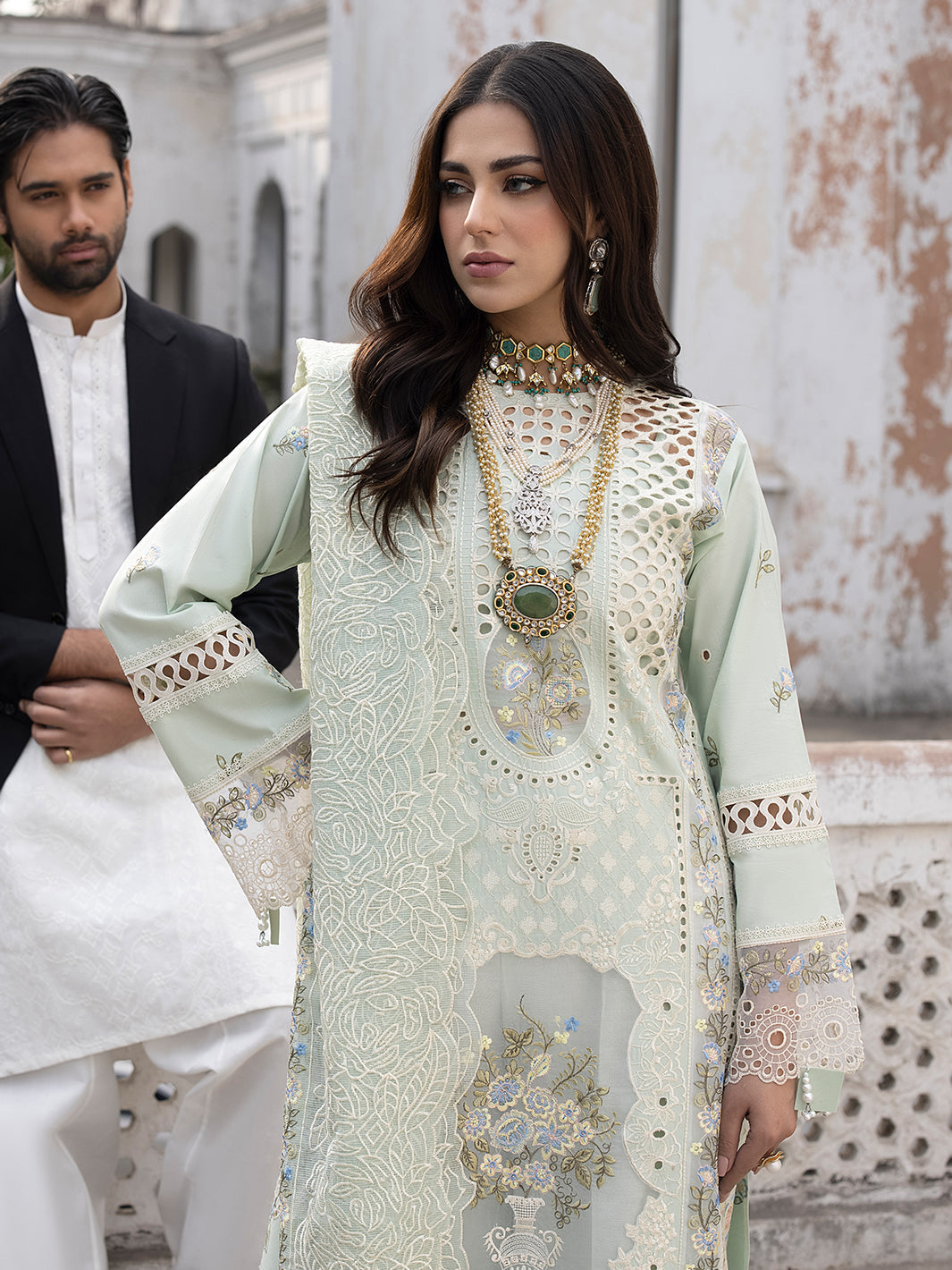 Mahnur | Mahrukh Luxury Lawn 24 | SELINA