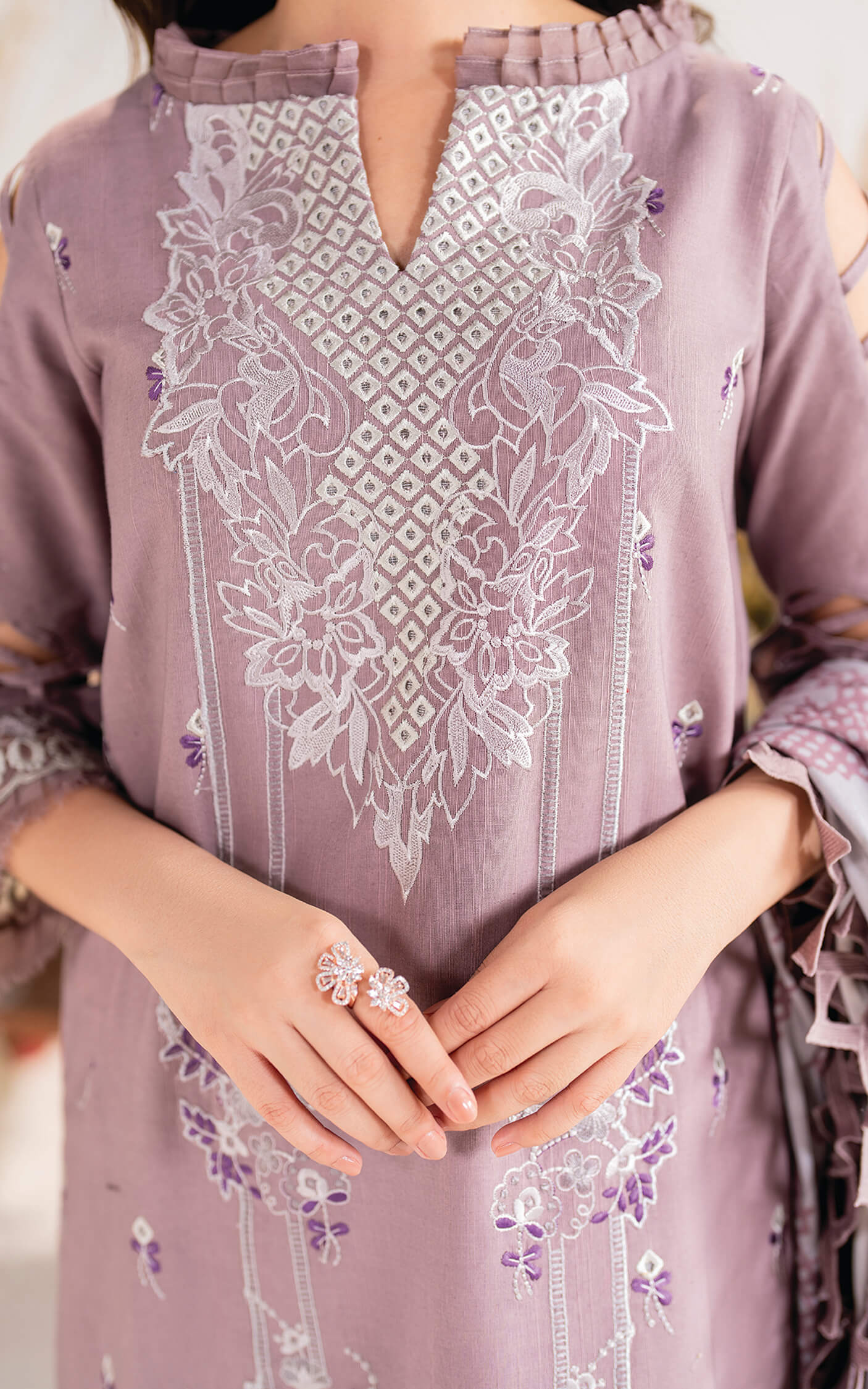 Asifa and Nabeel | Winter Meraki 24 | Sombre-MW-04