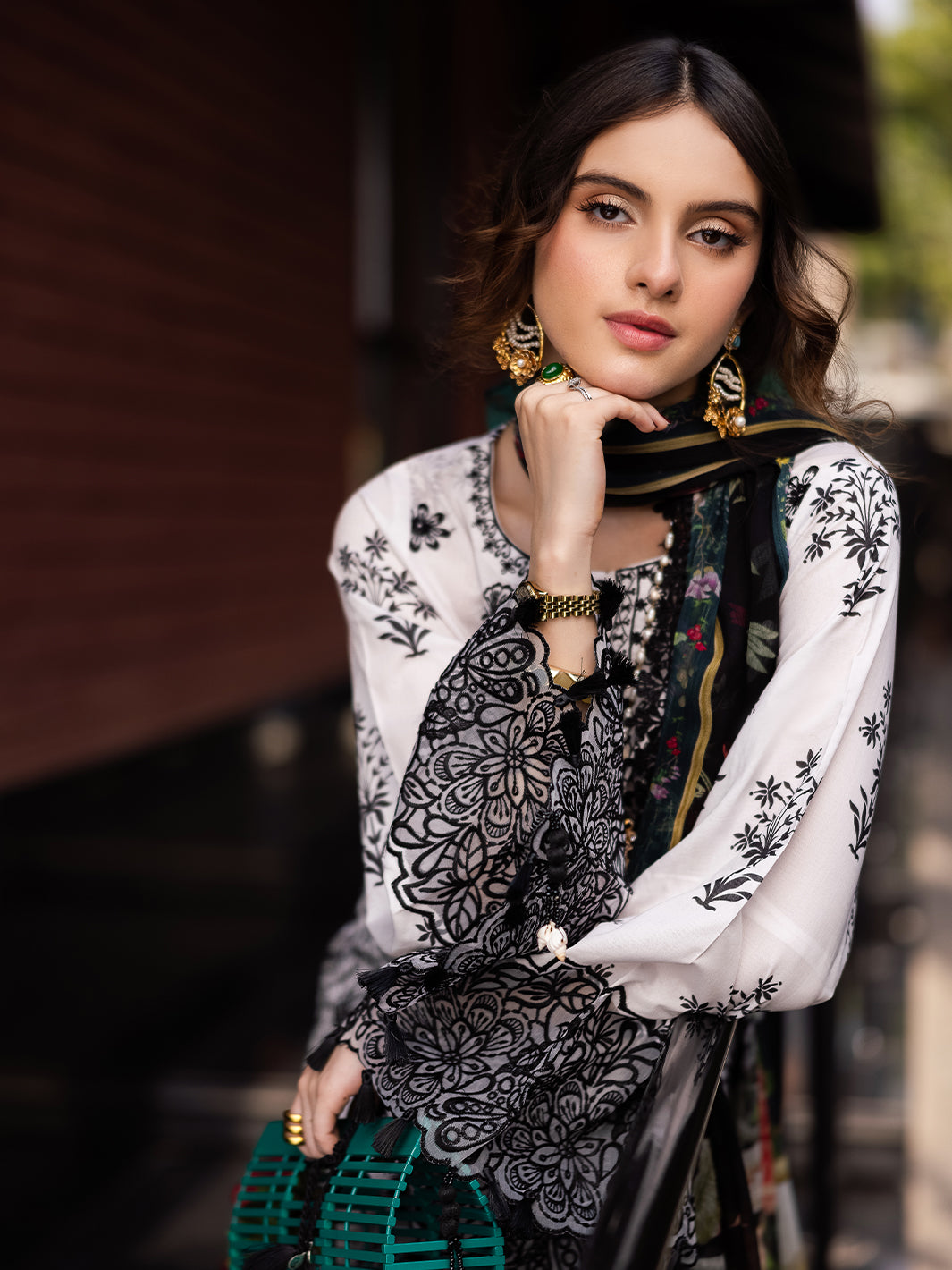 Mahnur | After Hours Luxury Lawn 25 | Sundaze Soiree