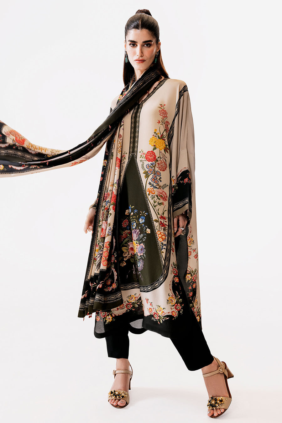 Elan | Auree Pret | VIVIENNE (EV-21393)