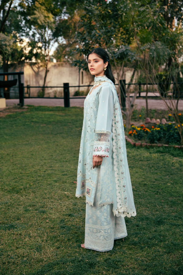 Manara | Vintage Flora 25 | SERENA