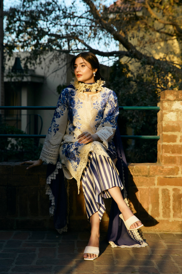 Manara | Vintage Flora 25 | DURR-E-FISHAN