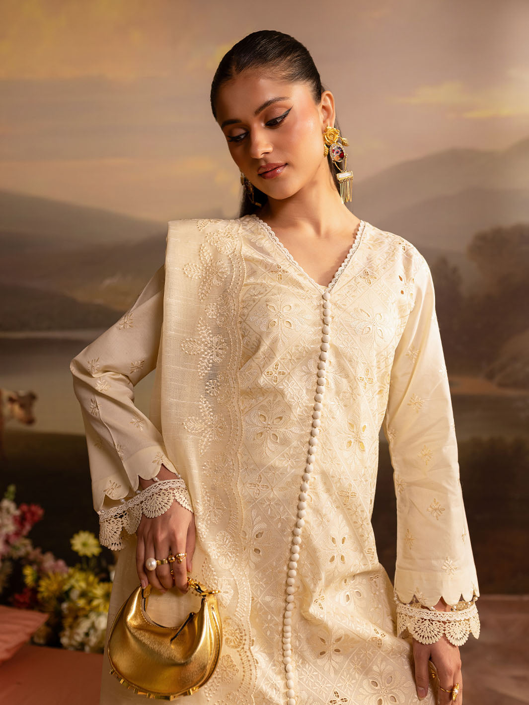 Mahnur | Twilight Luxury Lawn 25 | VELORAINE