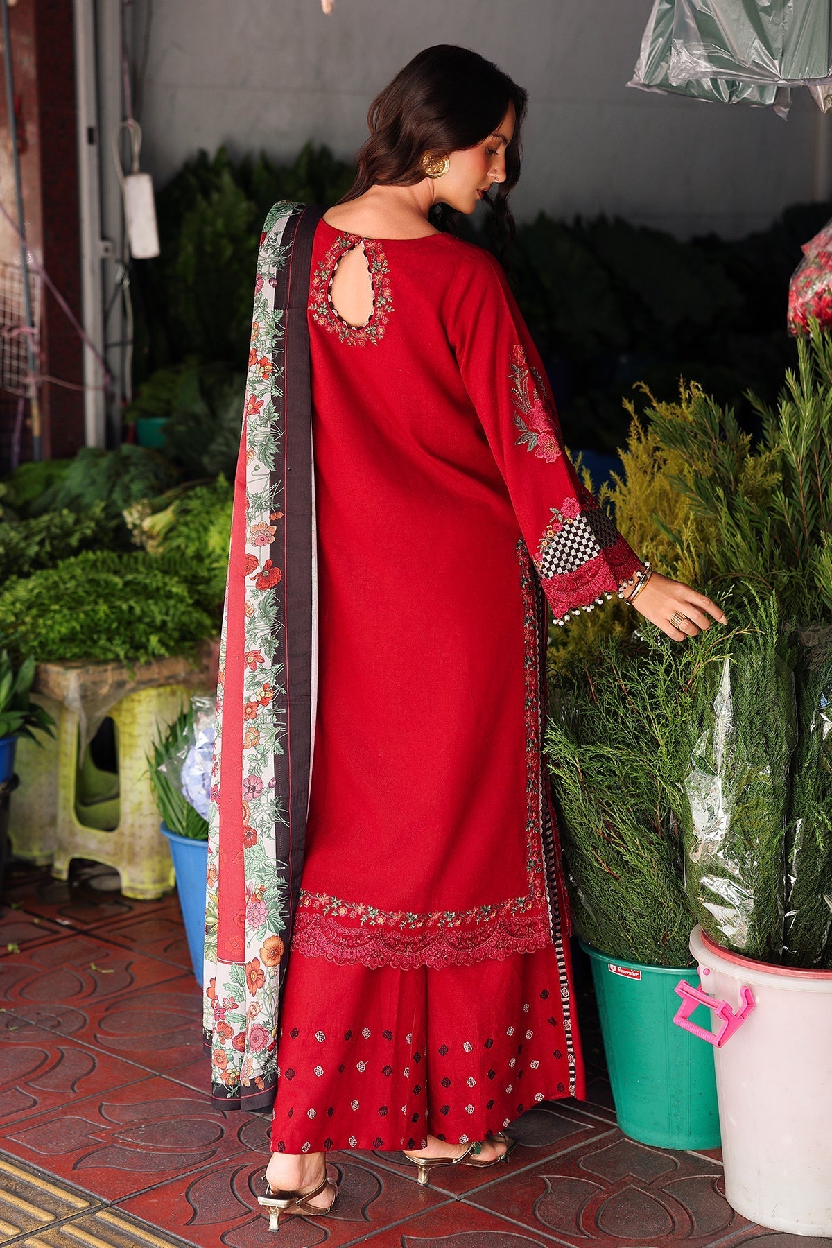 Charizma | Poshima Winters 25 | 3-pc Unstitched Wool Shawl Collection PSW5-08