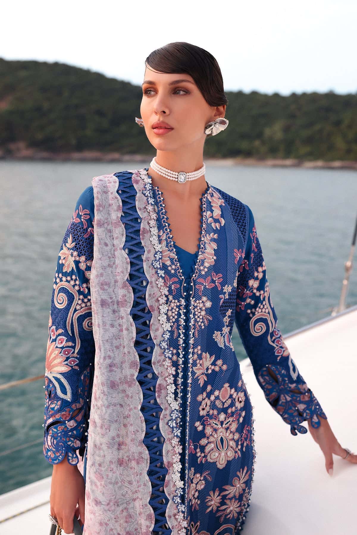 Afrozeh | Lawn 25 | Eclipse