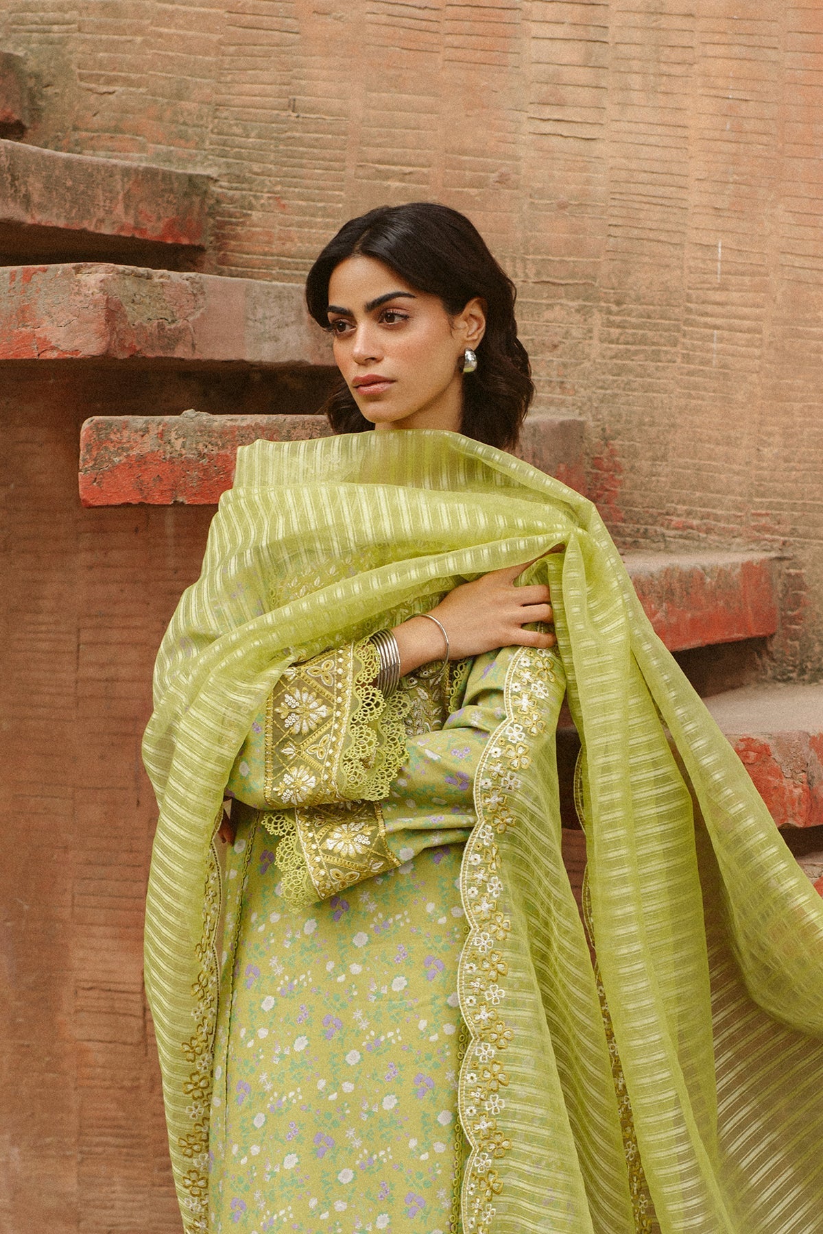 Ayzel | The Bare Minimum | Verda