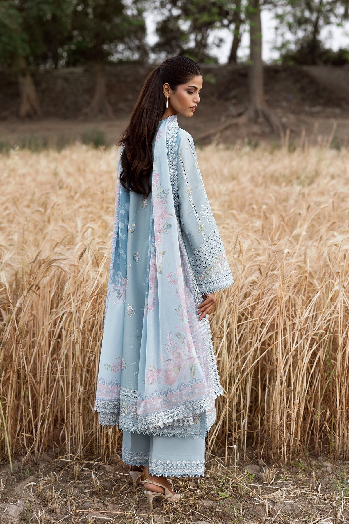 Afrozeh | Mulaqaat Lawn | Sukoon