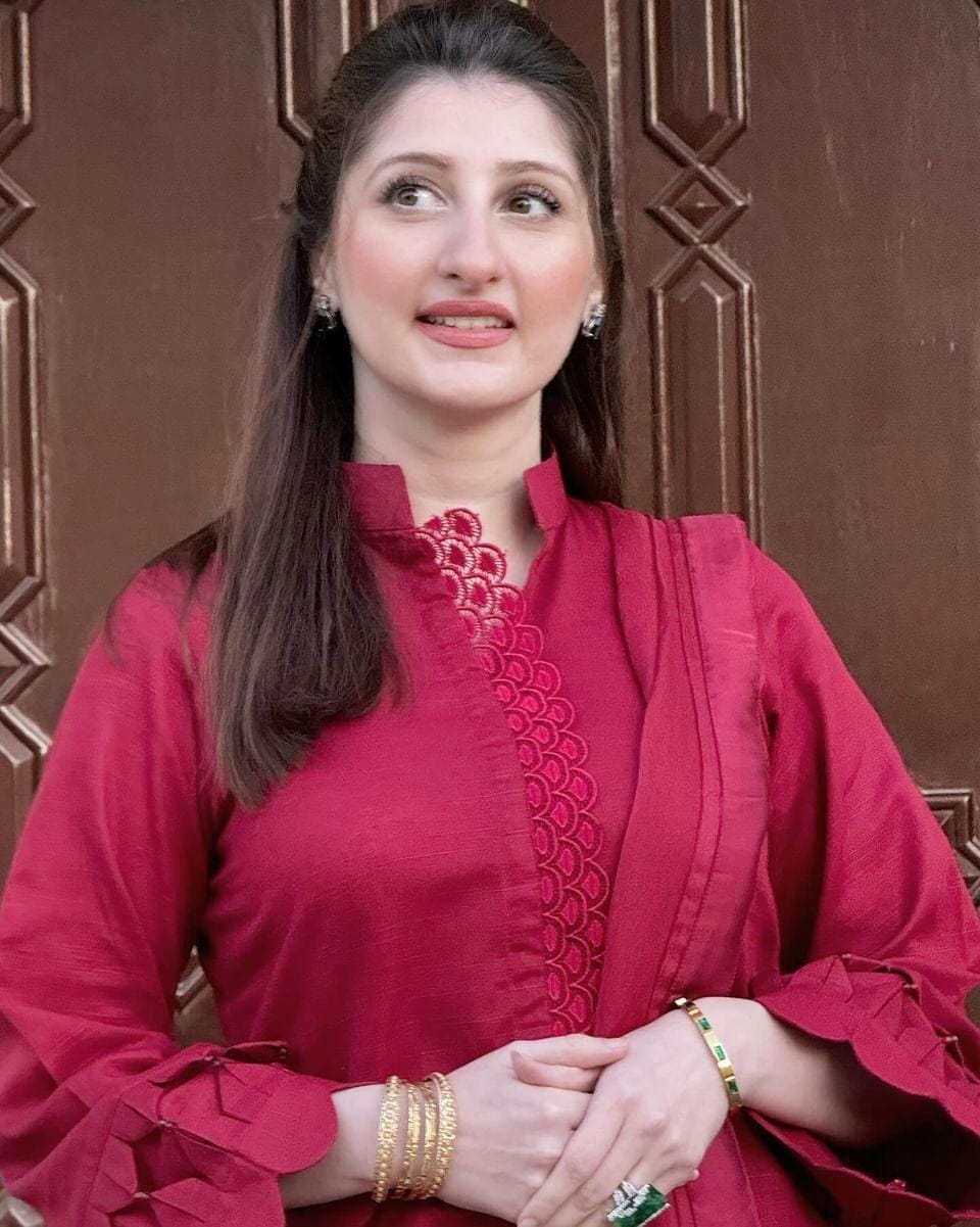 Hoorain Basics | Slub Winter 23 | HB-MRN