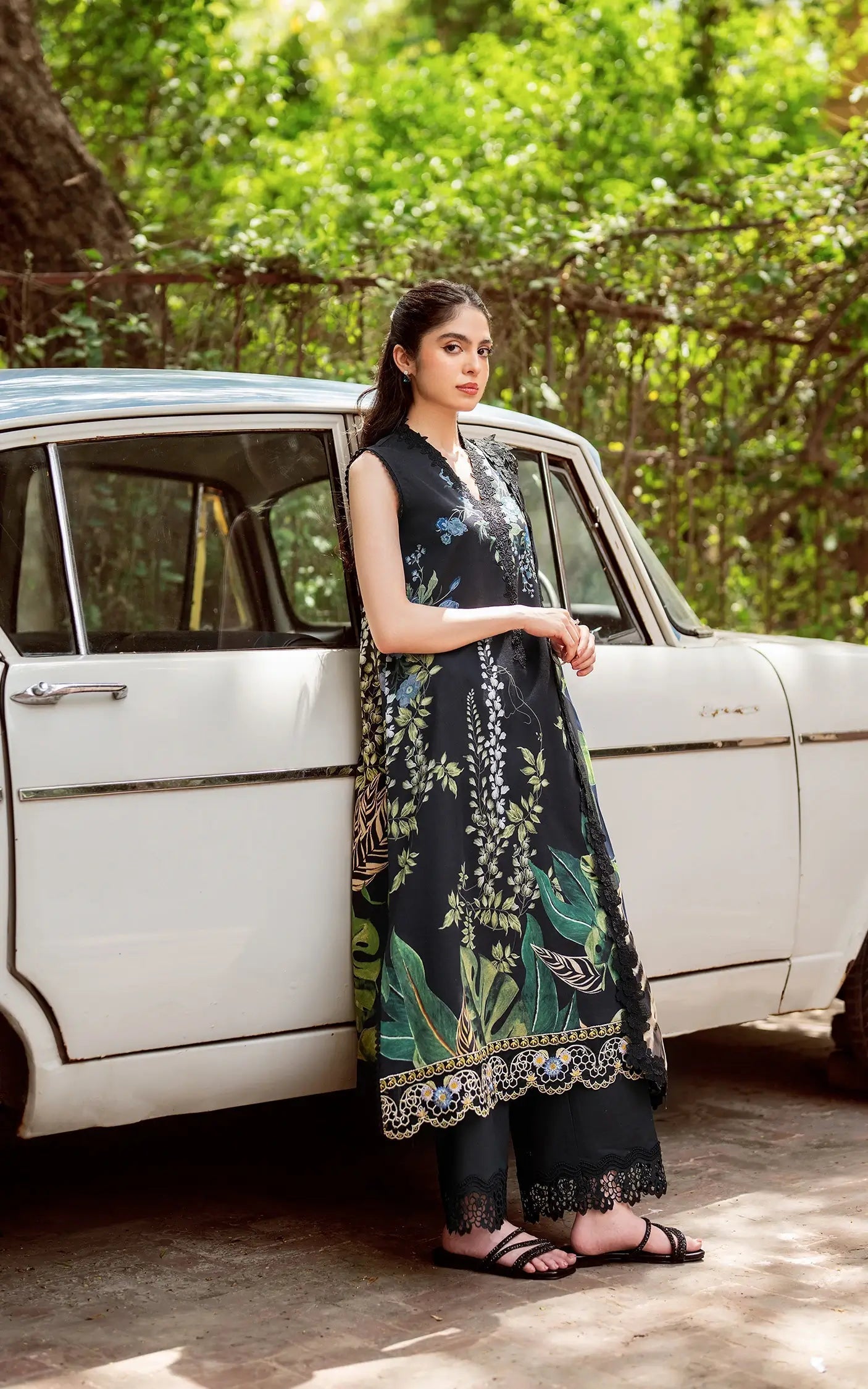 Asifa and Nabeel | Yakin Summer 25 | Secret Botanica-(YKL25-05)