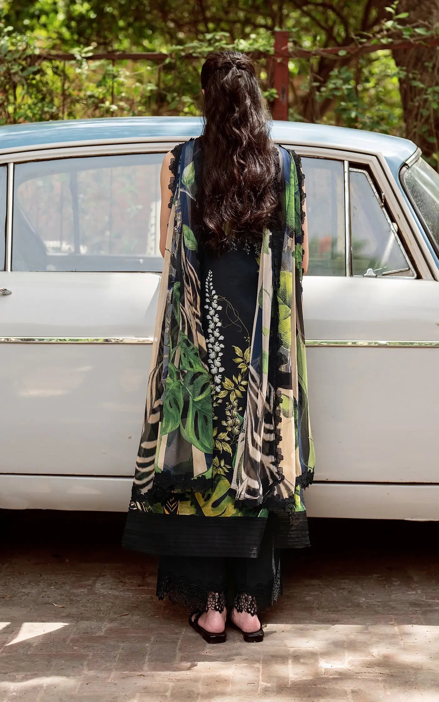 Asifa and Nabeel | Yakin Summer 25 | Secret Botanica-(YKL25-05)