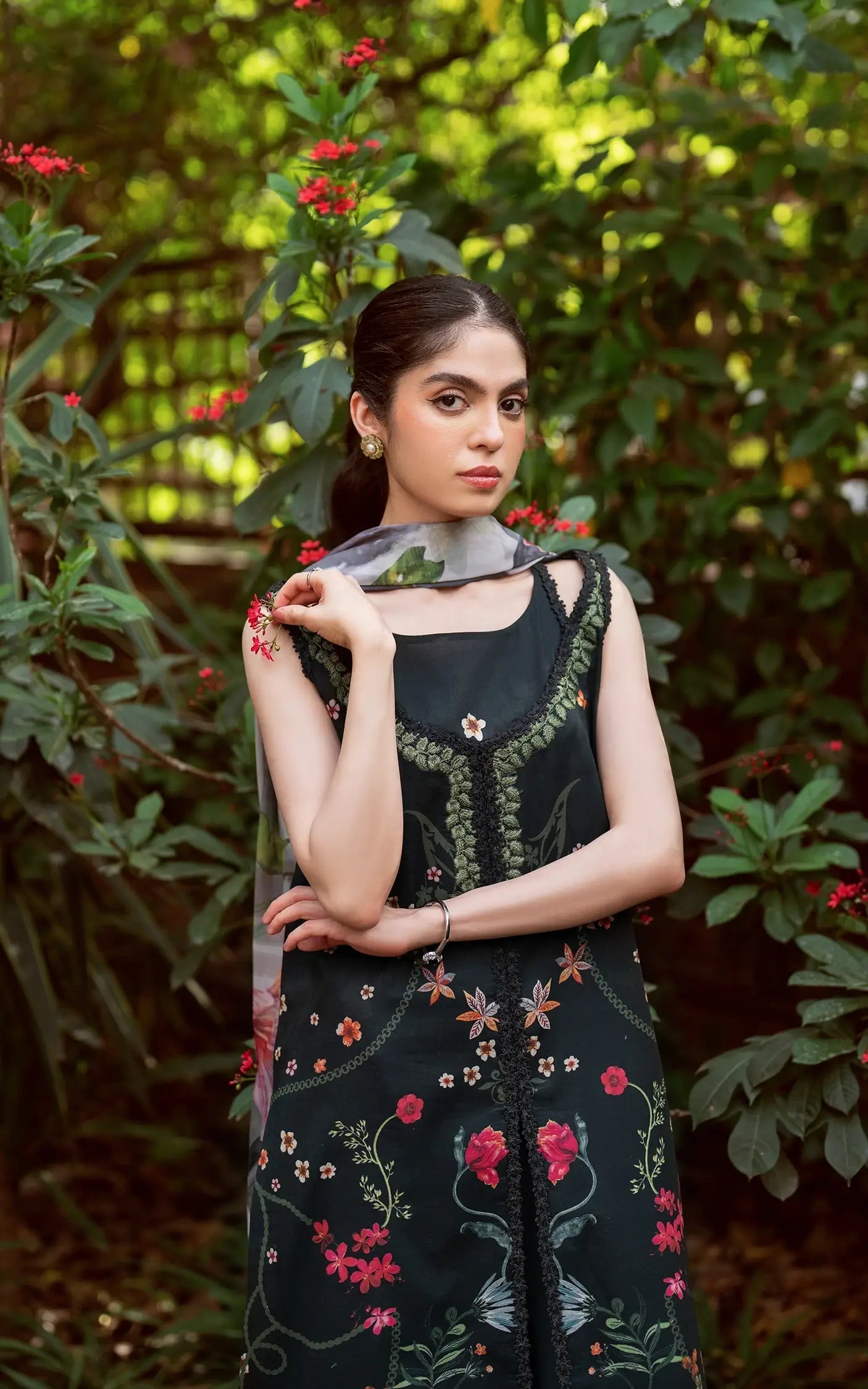 Asifa and Nabeel | Yakin Summer 25 | Elysian-(YKL25-11)