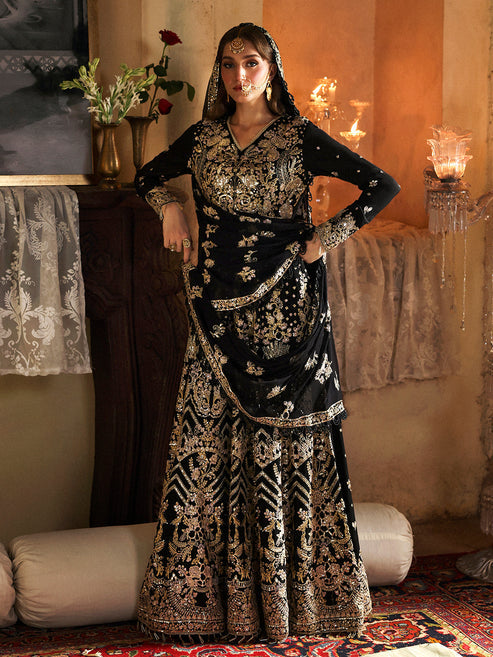 Mahnur | Pakeeza Luxury Formals | Zinia | PK - 08