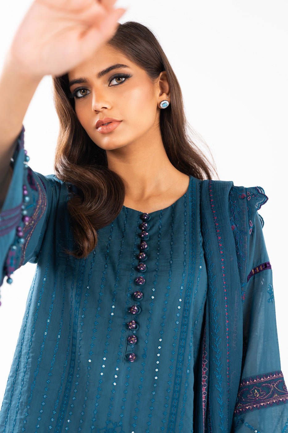 Alkaram | Luxury Lawn 24 | EC-06-24