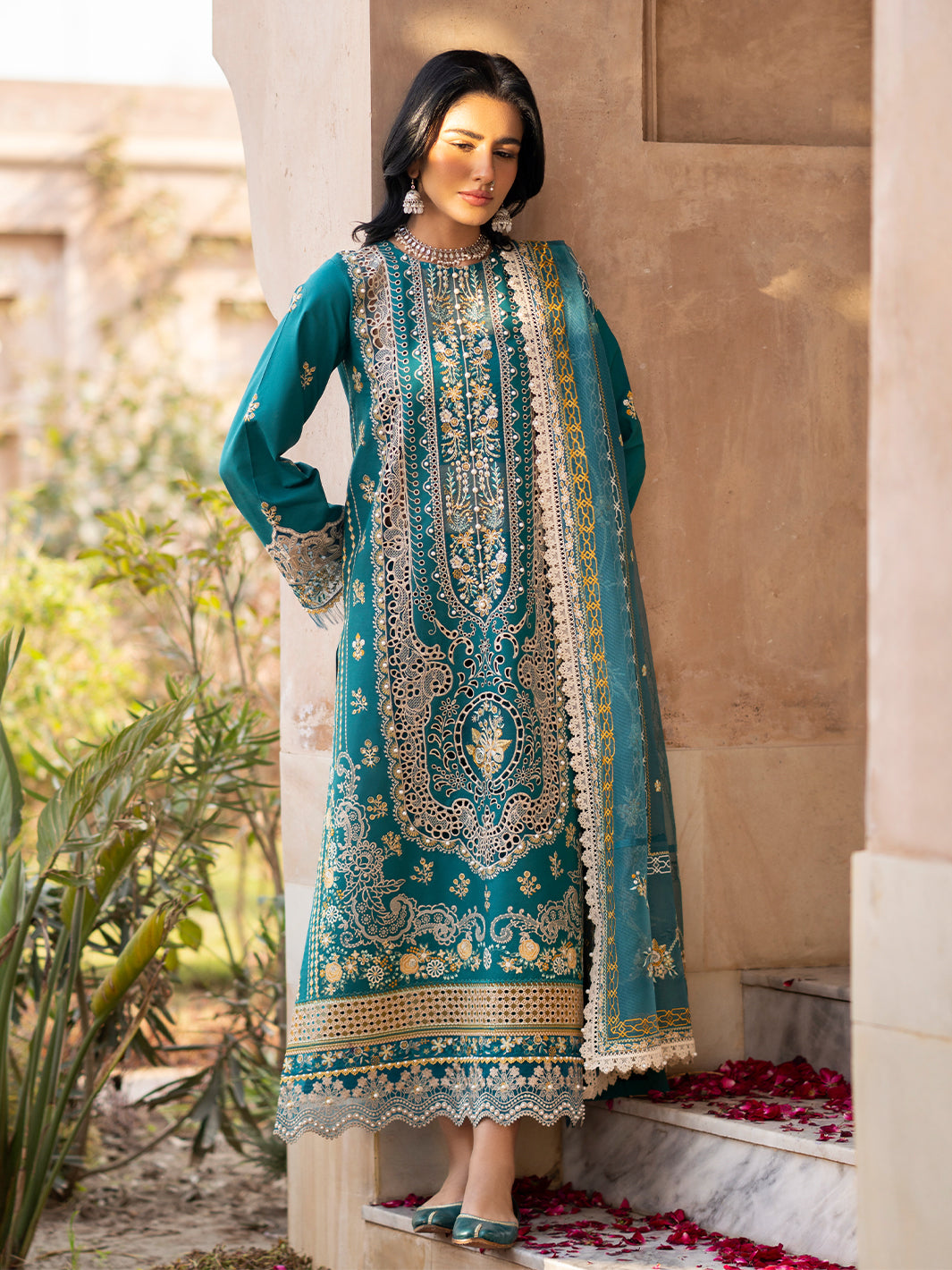 Binilyas | Dilbaro Embroidered Festive Lawn 24 | 404-B
